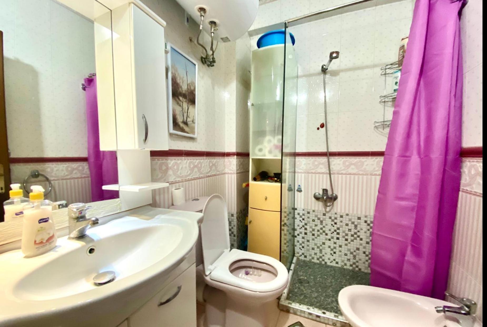 Blloku Apartment Tirana Buitenkant foto